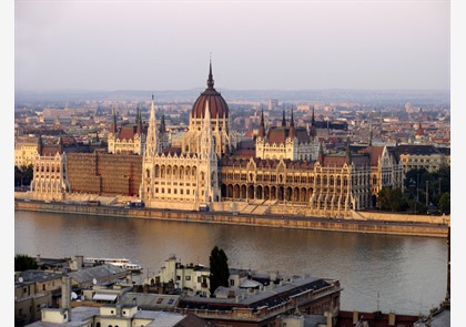  Gratis stadswandeling Boedapest downloaden