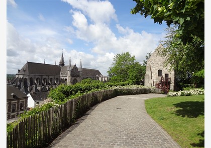 Stadswandeling Mons - Bergen