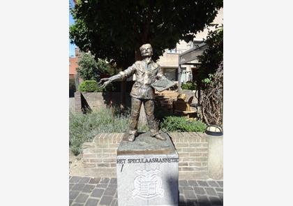 Standbeelden en monumenten in Hasselt: wandelroute