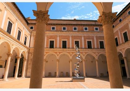 Urbino, stadje op de kaart gezet door een hertog en door UNESCO