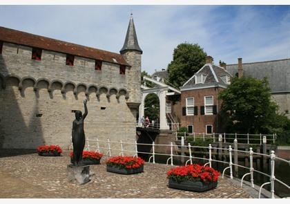 Zierikzee bezoeken? Standswandeling langs dé bezienswaardigheden