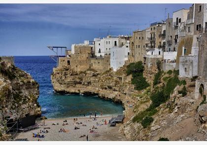 Puglia 8-daagse rondreis fly & drive met verblijf in 4* hotel en masseria